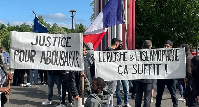 Dans le sillage du meurtre d’Aboubakar Cissé, de nombreuses manifestations dénonçant l’islamophobie ont été organisées en France, ici à Massy, dans l’Essonne, dimanche 4 mai. © DR Dans le sillage du meurtre d’Aboubakar Cissé, de nombreuses manifestations dénonçant l’islamophobie ont été organisées en France, ici à Massy, dans l’Essonne, dimanche 4 mai. © DR